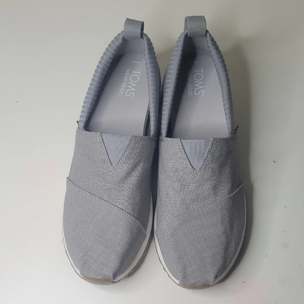 TOMS Men's Light Grey Slip-On Casual Shoes, Size 11